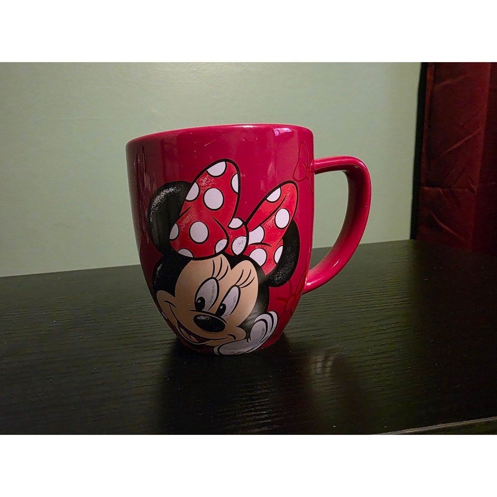 Disney Parks Minnie Mouse Red Ceramic Coffee Mug Large Polka Dot Bow FAC-024367